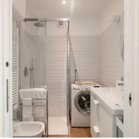 아파트 Porta Venezia Grazioso Con Wifi + A/c